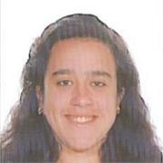 Profesora de magisterio infantil y primaria imparte clases dinámicas y entretenidas